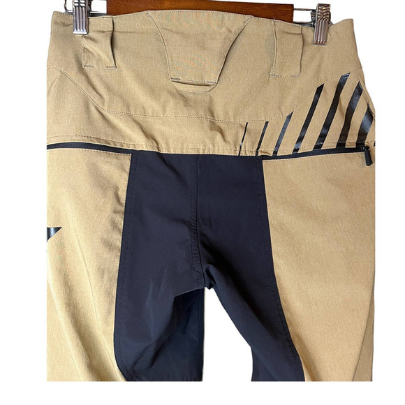 Men’s RaceFace Stage Short - Picture 8 of 12